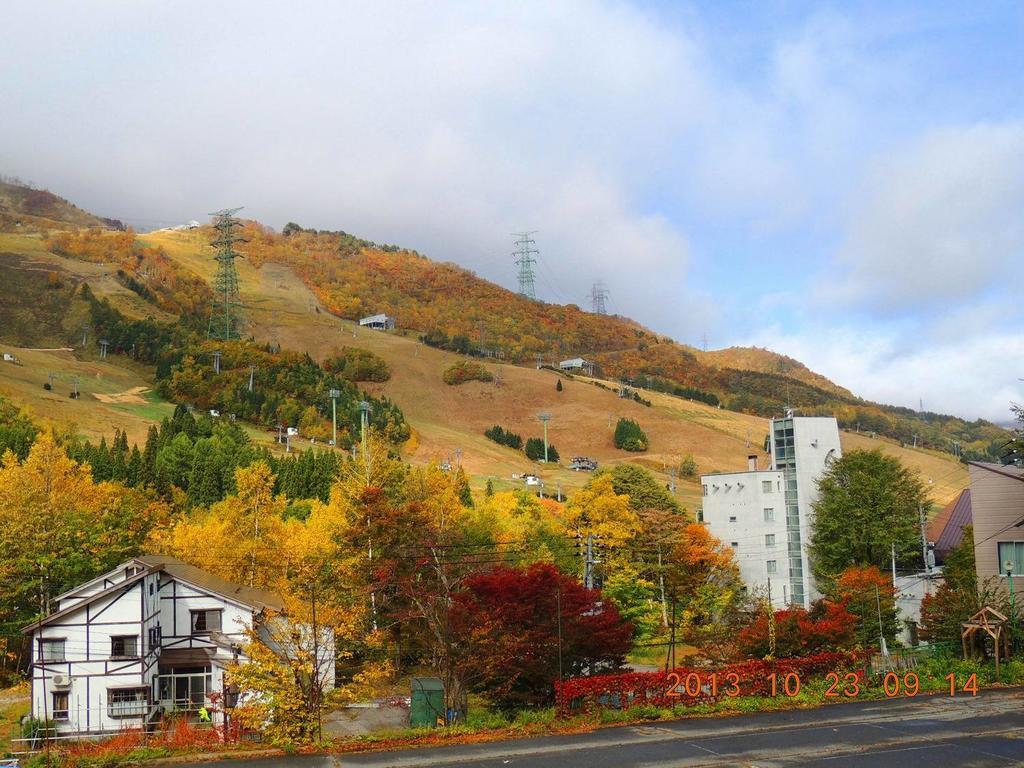 Naeba Lodge Oka Yuzawa  Exterior photo